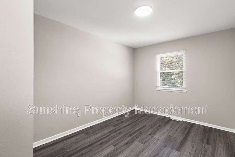 Redone townhouse property image