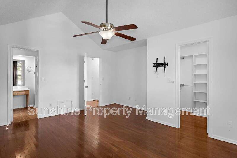 Updated condo-Brenneman Farms property image